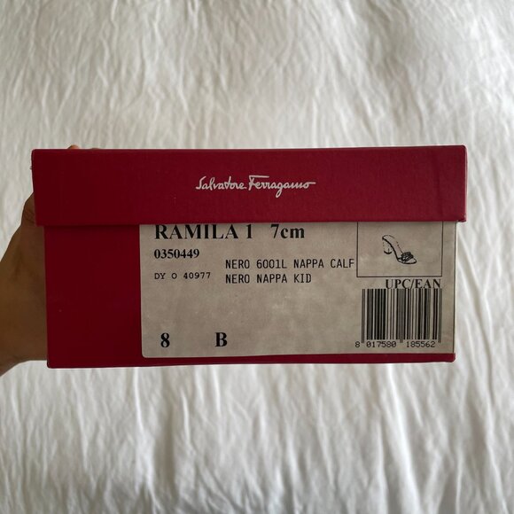 Salvatore Ferragamo Block Heel (sz 8) - Picture 7 of 7